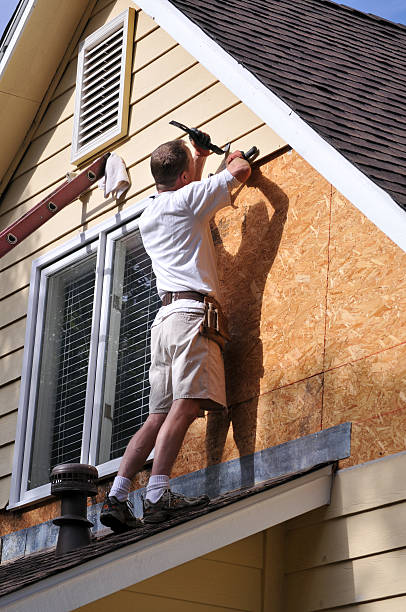Best Fascia and Soffit Installation  in Lakewood, CA